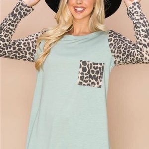Long sleeve leopard shirt